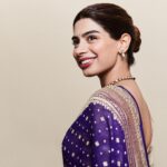 Khushi Kapoor Instagram - 💜 Styled by : @mohitrai with @shubhi.kumar Saree : @anitadongre Jewellery : @gehnajewellers1 Footwear: @aprajitatoorofficial Hair by @humera_shaikh19 Photographer : @tridevsudevan