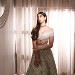 Khushi Kapoor Instagram - 💫 @manishmalhotraworld @pixel.exposures @marcepedrozo @rivieralynn