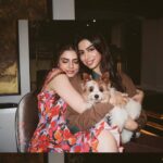 Khushi Kapoor Instagram - 👋🏼