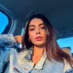 Khushi Kapoor Instagram - ✨