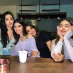 Khushi Kapoor Instagram - 👯‍♀️👯‍♀️