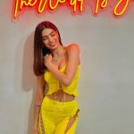 Khushi Kapoor Instagram - ✨