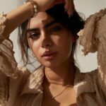 Khushi Kapoor Instagram - 🤍👼🏼☀️