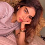 Khushi Kapoor Instagram - Grumpy🤕
