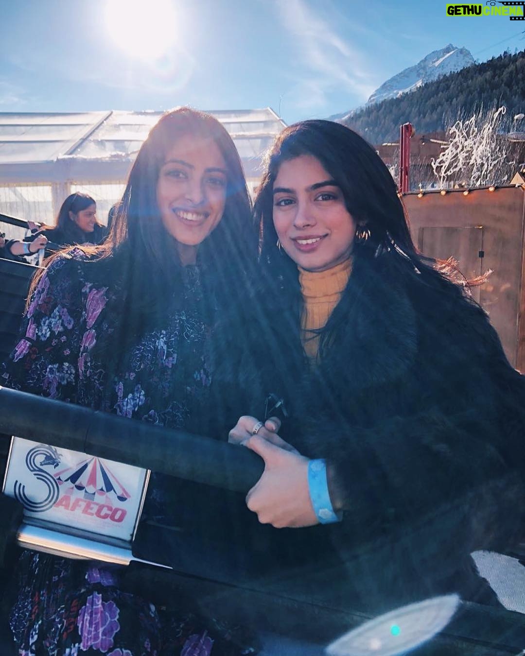 Khushi Kapoor Instagram - 10 seconds before my phone flew out of my pocket from 20 feet off the ground