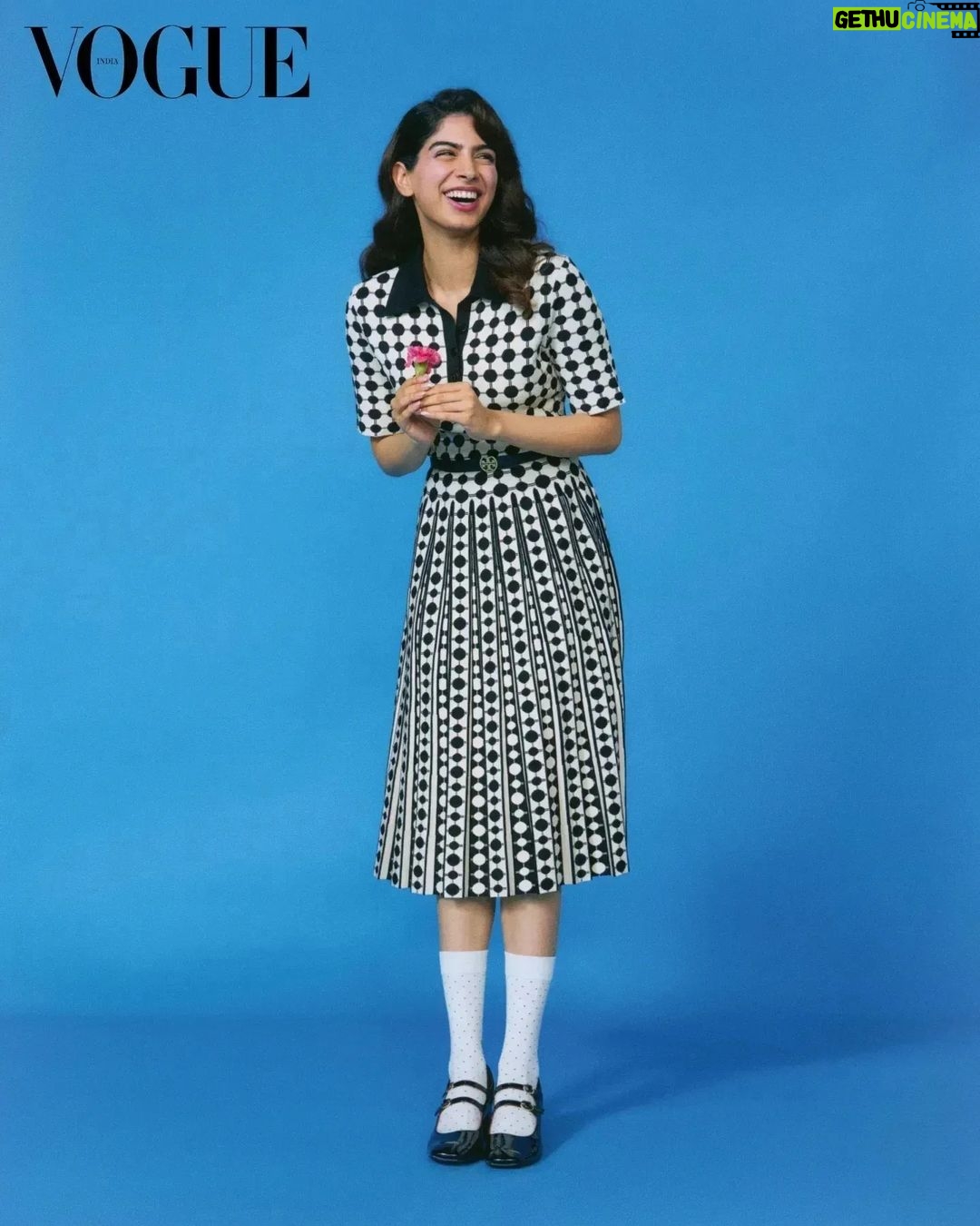 Khushi Kapoor Instagram - If a friend borrows a top Betty Cooper really likes but never returns it, Khushi Kapoor (@khushi05k) believes she is the kind of person who would just let the friend keep it and not ask for it back. But will she be as accommodating when she finds out her feelings for Archie Andrews are shared by bestie Veronica Lodge? Only time will tell. Swipe right to watch Kapoor offer some more insight into her character, then tap the link in bio to read the cover story. Photographed by: Bowen Aricò (@bowenarico) Video by: Kris Black (@krisblackk) Styled by Head of Editorial Content: Megha Kapoor (@meghakapoor) Words by: Sadaf Shaikh (@sadaf_shaikh) Art Director: Aishwaryashree (@aishwaryashree) Makeup Artist: Natasha Nischol (@tashaonline) Hair Stylist: Avan Contractor (@avancontractor) Digital Editor: Sonakshi Sharma (@sonakshiisharrma) Bookings Editor: Savio Gerhart (@gerhartsavio) Entertainment Director: Megha Mehta (@magzmehta) Entertainment Editor: Rebecca Gonsalves (@rebeccagon2) Fashion Assistant: Manglien Gangte (@manglien) & Shrey Vaishnav (@shrey_vaishnav_) Photographer Assistant: Anish Oommen (@anishoommen_) Junior Designer: Shagun Jangid (@shagun_jangid) Production: P Productions (@p.productions_) Location courtesy: St. Regis Mumbai, Zenith Party Suite (@stregismumbai) (@penthousestregismumbai) Wardrobe: On Khushi: Dress, belt; both Tory Burch (@toryburch). Shoes, Theater XYZ (@theater.xyz). Socks, Socksoho (@socksoho). Penthouse