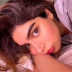 Khushi Kapoor Instagram - Grumpy🤕