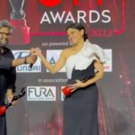 Konkona Sen Sharma Instagram - A very late post but needed to share this for posterity! Thank you so much @filmfare for a fabulous night for -#luststories2 🖤🖤🖤 Swipe to see some special moments and acceptance speech! And here’s the whole team: @rsvpmovies @ashidua @flyingunicornfilms @netflix_in @poojatolani.21 @amrutasubhash @tillotamashome @yadavshrikant @sheetalsudhir @mehrasahil @anandbansal2810 @djangokaza @saggydeee @teebirdfly @damini_styles @dishanoyonika @akananai @mahak_gupta_ @devbibin @sangeetarawal19 @jaykanojia @castingbay @kochar.chirag @ravishankar_1987 @mishra.sakshi @kodadirajesh @priiyaam @richardviag_artdir @PappuKaana @thesidharth @mysurumasaladosa @shalmolee.m @kintuparantu @sibamaity @niddhi_jain #HimanshuSharma @pooja_jpillai @kuttz_ @AmitMaru0312 #WassimMukadam @ajitabhsingh @some_pretentious_name