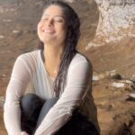 Krishna Mukherjee Instagram - I am Blessed ❤️☘️ I am Grateful Had the best therapy in the mountains 🏔️ Kataldhar Waterfall