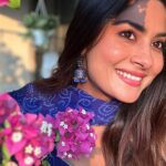 Krishna Mukherjee Instagram – Pata nahi kis roop mein Aakar Narayan mil jayega ❤️
Be nice and be humble to everyone ❤️
#karmkarfalkichintamatkar