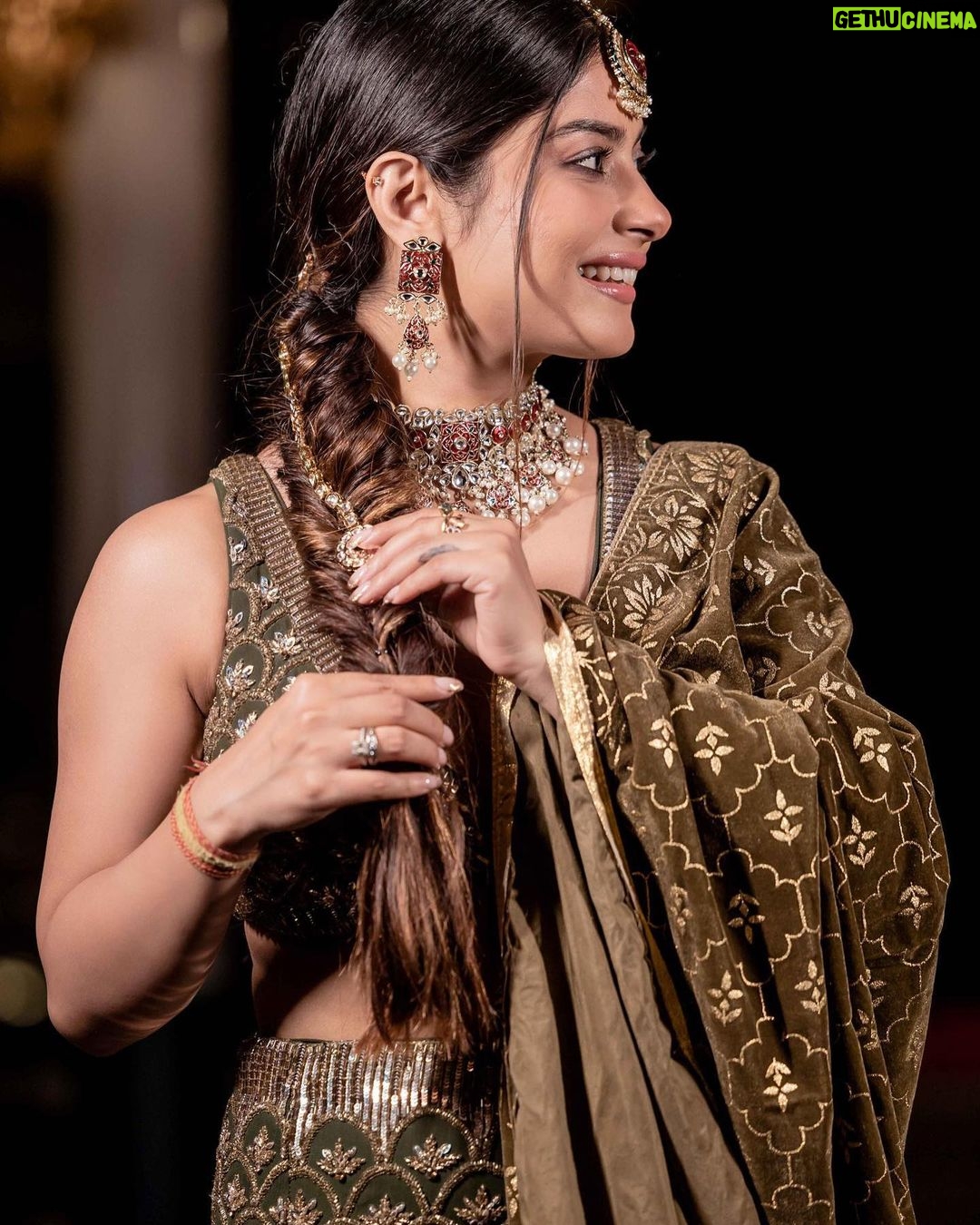 Krishna Mukherjee Instagram - And more 😄💚