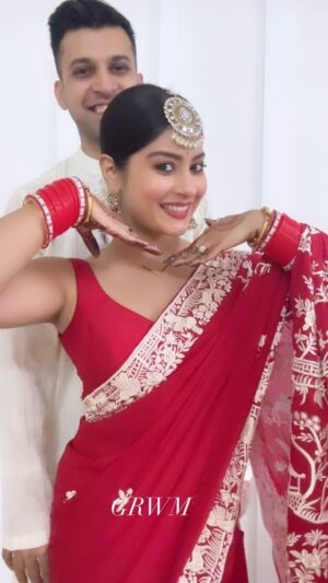 Krishna Mukherjee Instagram - Get Ready With Me For KARWACHAUTH♥️ 
Wearing Beautiful PARSI GARA Saaree ♥️
#parsigara #karwachauth #festival #pati #patni #grwm