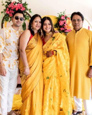Krishna Mukherjee Instagram - Happy Poila Baisakh 💛 
 
PC- @israniphotography