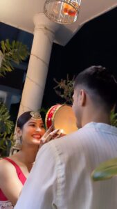 Krishna Mukherjee Instagram - Happpyyy karwachauth ♥️🪬 #firstkarwachauth #mrs.batliwala #love Outfit- by @delnabatliwalla ♥️ Parsi Gara saaree
