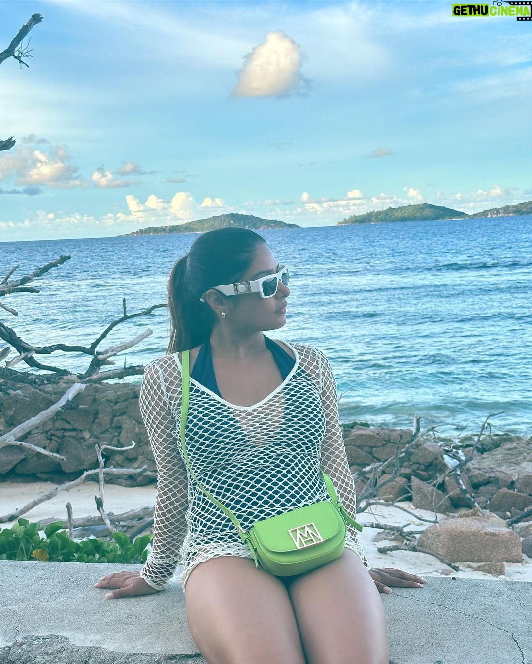 Krishna Mukherjee Instagram - Heaven on earth 😍