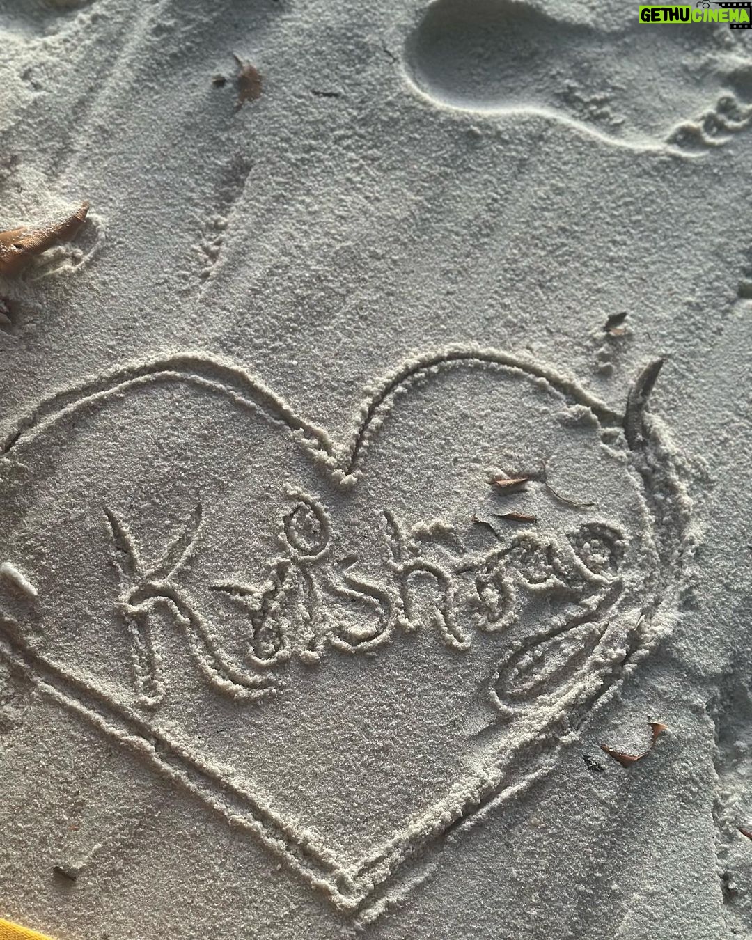 Krishna Mukherjee Instagram - You had me at hello 🥰