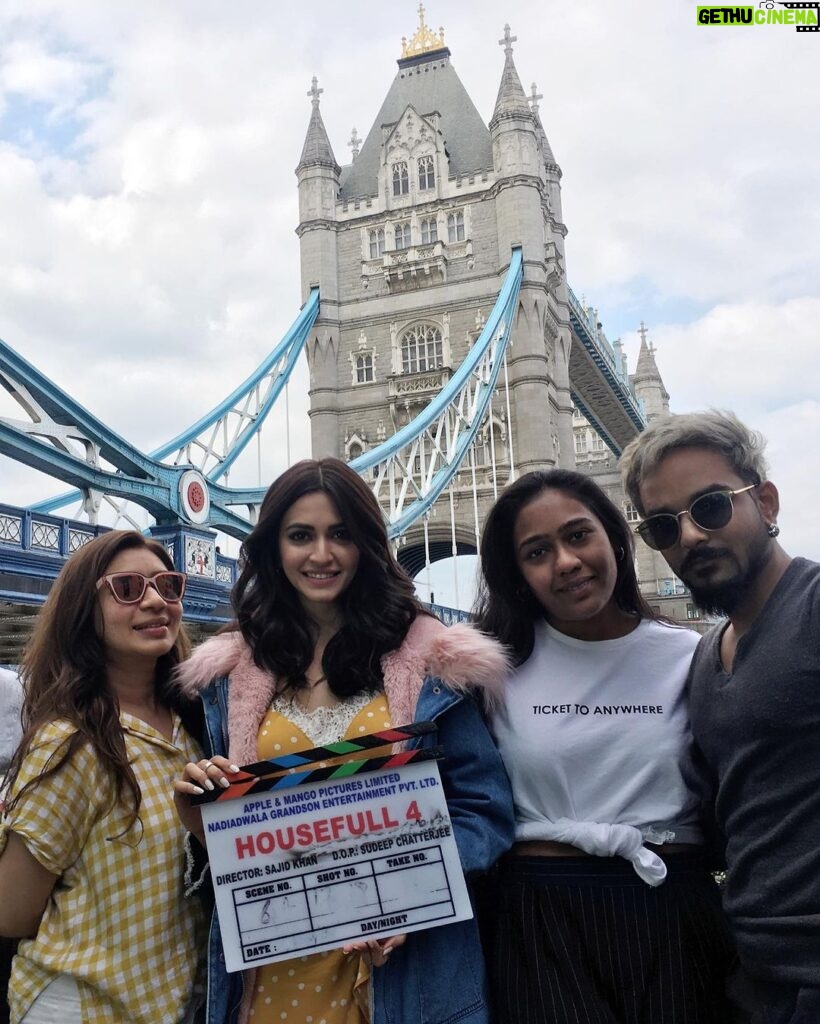 Kriti Kharbanda Instagram - #4yearsofhousefull4 ♥ A journey like no other! An experience like no other! An opportunity like no other! Big big thank u to the entire team for making me a part of a film I’ve followed since the very beginning. From being a fan of the franchise to actually starring in one, this has been one hell of a ride. ♥♥♥