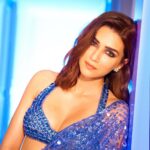 Kriti Sanon Instagram - Blue Butterfly for life 🦋🦋 In @manishmalhotra05 @sukritigrover @aasifahmedofficial @kavyesharmaofficial @vanigupta.23 @tejasnerurkarr