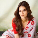 Kriti Sanon Instagram - ♥️ I’m a saree girl! ♥️