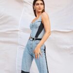 Kriti Sanon Instagram – 🦋🦋

Jassi Off to Delhi for the trailer launch! #Ganapath 

Outfit- @muglerofficial
Styled by: @sukritigrover 
Styling Team: @vanigupta.23
HMU- @aasifahmedofficial @kavyesharmaofficial 
📸- @tejasnerurkarr