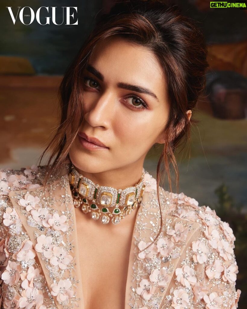 Kriti Sanon Instagram - Contrary to the against-all-odds love stories she portrays onscreen, the rigours of showbiz have left Kriti Sanon (@kritisanon) with little time for one of her own. Now, she's been getting in touch with her inner self and understanding what she truly seeks in a partner. Tap the link in bio to read the full cover story of the Vogue Wedding Book, available with the November-December issue. Photographed by: Nishanth Radhakrishnan (@nishanth.radhakrishnan) Styled by: Jahnvi Bansal (@jahnvibansal) Consulting art director: Nandini Shukla (@nandinishukla__) Words by: Hasina Jeelani (@words.by.hasina) Makeup artist: Adrian Jacobs (@adrianjacobsofficial) Hair stylist: Aasif Ahmed (@aasifahmedofficial) Production by: P Production (@p.productions_) Blouse, bolero; both Falguni Shane Peacock (@falgunishanepeacockindia). Choker, Raniwala 1881 (@raniwala1881). #kritisanon
