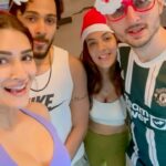 Kriti Sanon Instagram - Merry Christmas from our Tribe! 🎄 The Tribe Retreat 3.0 is coming your way—save the dates, pack your excitement, and join us in Gulmarg❄️ ⛄️ Experience a 5-day retreat filled with high-energy workouts 🔥, Skiing ⛷️ ,Bonfire, engaging group activities, and more 🙌🏼 Dates 28th Feb- 3rd March Limited spots available, don’t miss out! → Registrations open now → DM The Tribe at @thetribeindia