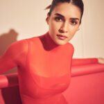 Kriti Sanon Instagram - Couldn’t choose! Posting all!💋❤️‍🔥 For HYPHEN’s First Event! ♥️ @letshyphen