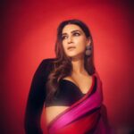 Kriti Sanon Instagram - ❤️🩷🖤 @manishmalhotraworld Styled by- @sukritigrover Styling Team- @vanigupta.23 HMU- @alpakhimani @kavyesharmaofficial 📸 - @nupuragarwal__