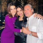 Kriti Sanon Instagram - Every film has a piece of my heart in it, but some have my soul too.. #DoPatti has had my heart, soul, brain, love, tears, dreams and more.. My first as a producer under @bluebutterflyfilmsofficial and I’ve thoroughly enjoyed this creative journey!! 🥹🥹 As my heart sinks knowing that this ride has come to an end, I’m grateful for the beautiful memories and the even more beautiful people who made it so special!❤️ @kanika.d my brilliant writer and co-producer- I lovveee your passion for films and I’m so glad we did this together! here’s to telling many more exciting stories together 😘❤️ @beatnikbob5 you’ve created magic with your vision & your quirky way of looking at basics! And oh yes, You’re one of the coolest directors I’ve worked with! 🤟🤗💖 @kajol ma’am I’m so so glad I got to work with you again!! I love that you are so real in a not-so-real world! Thank you for always helping me give my best! ❤️❤️ @tanviazmiofficial ma’am you are a rockstar! I love you and I’m so glad I got to know you! Thank you for being so warm and amazing! ❤️🤗 @shaheernsheikh can’t wait for the world to see you shine bright in your debut!! ✨ Glad to have found a friend in you! 🫶🏻May this be the beginning of a beautiful new journey in your life! ❤️ @martratassepp Martyyy you are brilliant and this film wouldn’t have been what it is without you! Thank you for shooting it so passionately! And last but not the least thank you @netflix_in #Monica @ruchikaakapoor and the entire team for making this beautiful story come to life!! Releasing 2024! Cant wait! @bluebutterflyfilmsofficial @kathhapictures