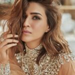 Kriti Sanon Instagram - Her eyes were Deep and honest And they never changed. That’s the kind of love She craved for —Kriti #SanonScribbles @hellomagindia @rohanshrestha
