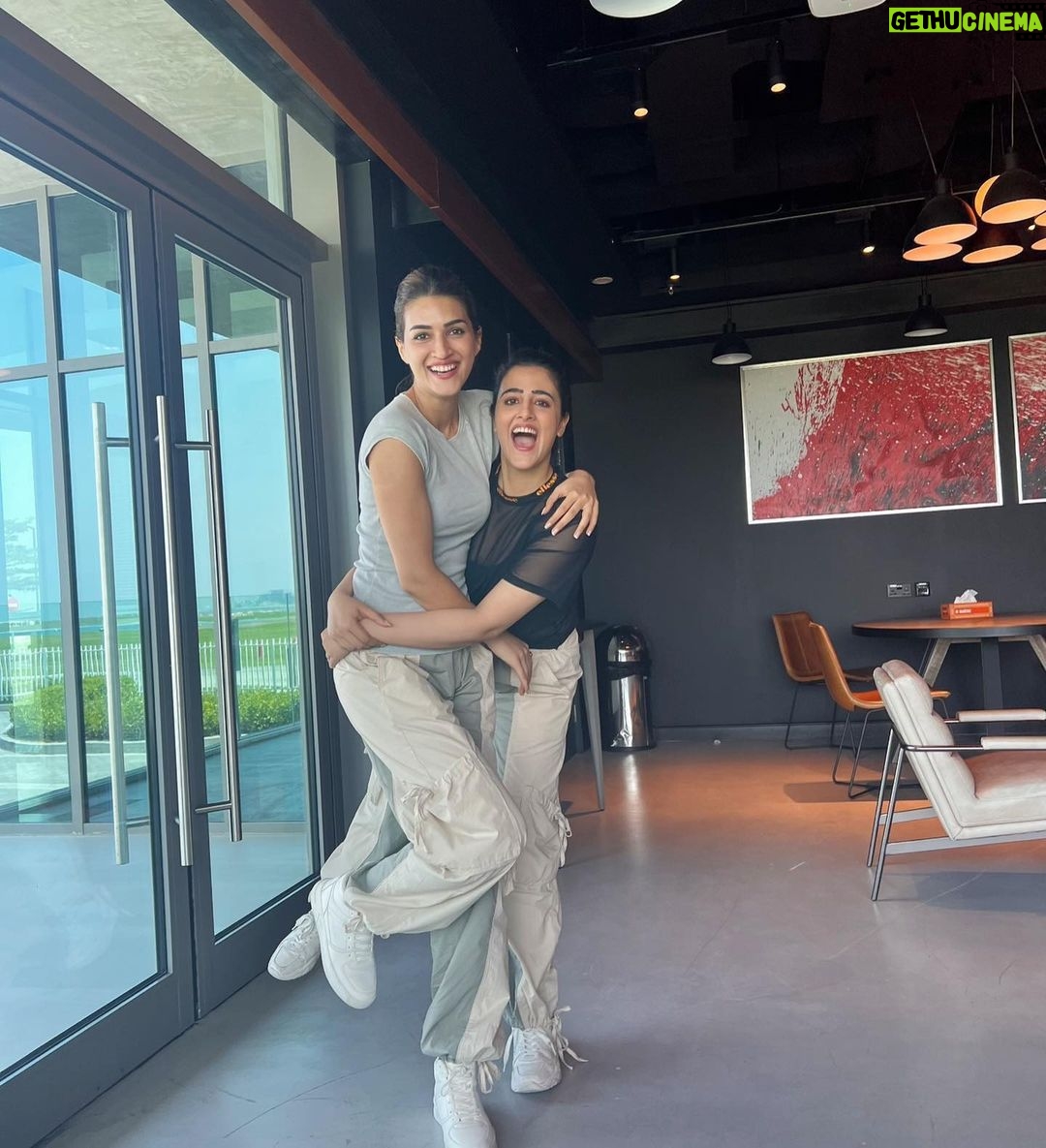 Kriti Sanon Instagram - Happiest Birthday my beautiful girl!!! ❤️❤️ My baby sister, my best friend, my all-time favourite entertainer and my companion for life!! I love you beyond what words can say! ❤️😘 And I’m proud of the beautiful person you are, inside out! May this year be everything that your heart wants it to be and more my baby! 🥹❤️ Missing you!!!! @nupursanon