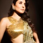 Kritika Kamra Instagram - The memo said “Glitz & Glam” 💫 Outfit - @printsbyradhika Jewellery- @siaartjewellery Heels- @gucci Stylist- @styledbyzainabb Assisted by @mannatbhallaa Makeup- @miimoglam Hair- @kimberlyychu 📸 @venurasuri 💛