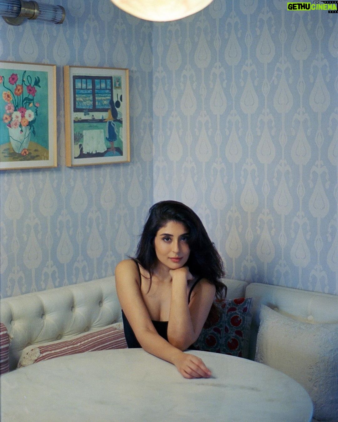 Kritika Kamra Instagram - No fear of time