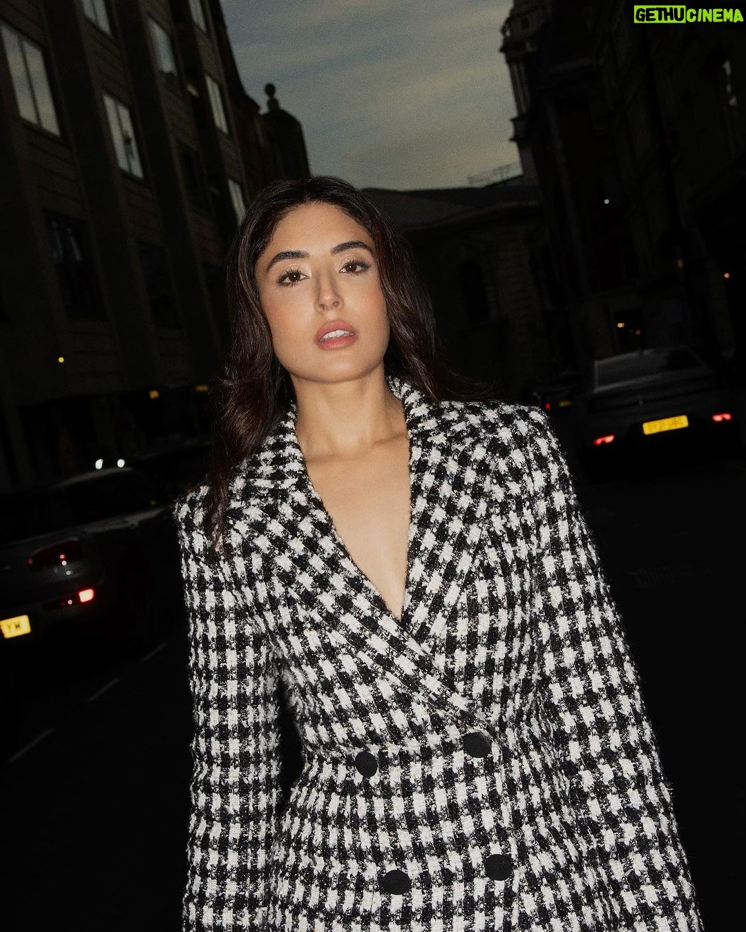 Kritika Kamra Instagram - I’ve got somewhere to be ⚡️ Outfit - @mrselfportrait Styled by @sheefajgilani Team - @niyoshi.jain @abhimanyudessai Photographer- @pip.director Makeup - @saima.jaffar Hair - @sophia_aafreen London, United Kingdom