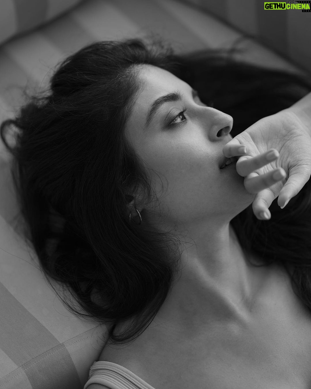 Kritika Kamra Instagram - Dolce far niente