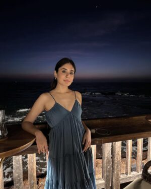 Kritika Kamra Instagram - 🌊🌌