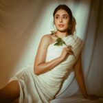 Kritika Kamra Instagram – Throwback or not
In @arokaofficial
Style @bombaebyaisha
Makeup @akankshagg
Hair @thakuramit190
📸 @areesz