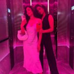 Kritika Kamra Instagram - Like it’s 2010 @additigupta 💜 Atlantis The Royal