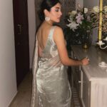 Kritika Kamra Instagram - Eid Mubarak 🌙✨ #chandraat #eid2023 #cinnabar