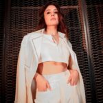 Kritika Kamra Instagram - Backstage 🌪️ In @pawansachdeva22 Glam by @ashima.kapoor @atifsalmanihairstyle Photos by @yashjangidphotography
