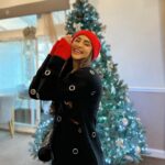 Krystle D'Souza Instagram - Cold toes and nose with a warm heart 🫰🏻