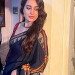 Kusha Kapila Instagram – ma’am nahi, chaya🌸
from the sets of Dehati Ladke shot in Lucknow. It was fun playing Chaya, more so because she is nothing like me giving gyaan and quoting poets at the speed of light, is elegant even when angry but also surprisingly impulsive. She is flawed, sometimes chaotic but mostly real.
The show is streaming on @amazonminitv
Thanks to my director Prashant Singh and our show creator @tewarisaurabh for helping me bring her to life. Biggest ups to @shinepandey and @aasifkhan_1 for being the best scene partners.
Often overlooked are costume and hair makeup team who work as hard if not more to make a character look like one.
@komaltindwani, chaya is as much yours as mine💜
and my number one team @aashna_shah and @makeupbyvishakha for braving humidity and still delivering every day.
All sari looks are tagged. biggest thanks to the brands for giving us your clothes.
Last but the heftiest thanks to my producers @parinmultimedia for making this show and choosing me to play Chaya.
Choosing Rajat and Chaya’s intro song 💜 Lucknow : The City of Nawab’s