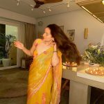 Kusha Kapila Instagram - may we all be the light we are looking for✨🧚‍♀️🌸 happy diwali, cuties. Adult me seems to be a little too obsessed with this festival… and emojis. wearing @archanashahofficial styled bh @ayeshaaminnigam