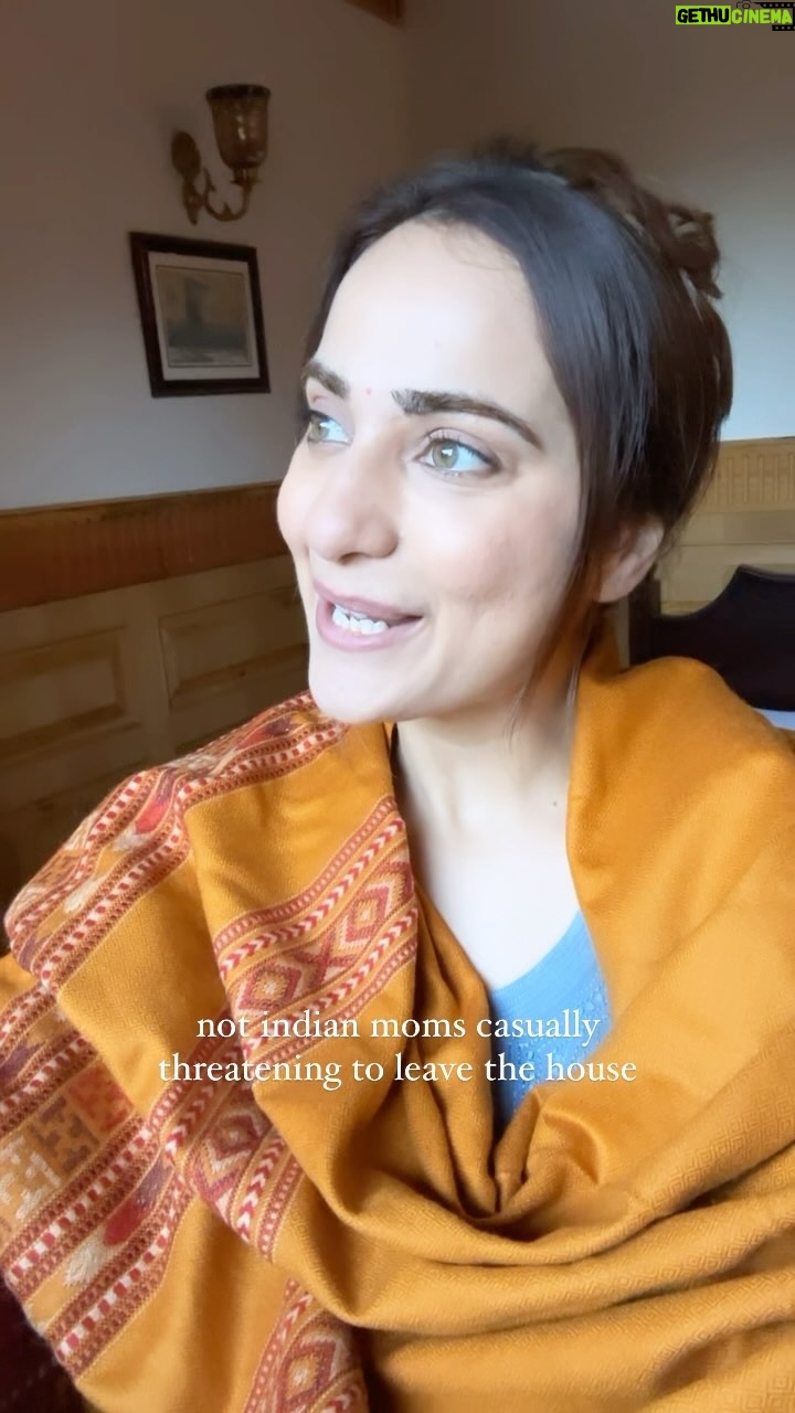 Kusha Kapila Instagram - main mandir mein nahi milungi🌝💀