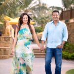 Lara Dutta Instagram - The magic that happens behind the lens 💘🎬 #btswithdabboo With Lovely Lara and Mahesh 💚🩵 @mbhupathi @larabhupathi 📸 Photography @dabbooratnani Videography @manishadratnani Edit by @myrahratnani Post production @dabbooratnanistudio #dabbooreels #dabbooratnani #dabbooratnaniphotography #dabbooratnanicalendar #maheshbhupathi #laradutta 08.10.2023 Dabboo Ratnani Photography