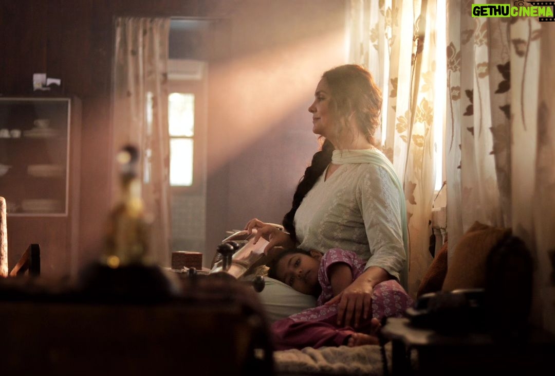 Lara Dutta Instagram - Different Shades of Evergreen @larabhupathi as Wilayat in Charlie Chopra and the Mystery of Solang Valley. Now streaming on @sonylivindia Images Copyrighted : Anmol Kachroo/ VBfilms /TuskTalefilms/ Sony LIV Mumbai, Maharashtra