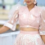 Lavanyaa Instagram - Climate ⛈️ 🤍 Wearing @sambhaviboutique Hairstyle @mahi_hairdo 🎥 @kanyamedia #lavanya #rain #rainyday #chennai #tamil #tamilcinema #tamilsongs #hairstyles #pastel #outfit #southindianbride #southindiafashionawards #instagood #tamilactress #tamilstatus #rainy #tamilbgm #nenjaipoopol #evening #sunset #photography #videography #kanyamedia #sambhaviboutique #selfmakeup #reels #tamilreels #reelsinstagram Chennai, India