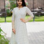 Lavanyaa Instagram - 🤍✨🤍 Outfit from my favourite @sambhaviboutique 📸 @kanyamedia #lavanya #tamil #tamilponnu #tamilsongs #tamilsong #tamilcinema #tamilactress #ootd #outfitoftheday #maxidress #women #gown #tamilstatus #chennai #kollywood #aha #instagood #outfit #tiruppur #skincare #streetphotography #portrait #sunset #moviepooja #thegreatindiancompany #actress #hairstyles #fashion #peace #supernatural KNK- High Street