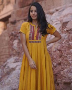 Lavanyaa Instagram - Virusha Offer price: Rs.1399/-. Actual price: 1645/-. Shop at www.instore.co.in 📷: Team: @karthikha_photography @kavinilavan_filmmaker @_dharun_eevin_ @ranjith_ranil Jewelry: @shrivees_collections
