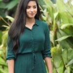 Lavanyaa Instagram – Self love is the highest frequency that attracts everything you desire🧚🏻‍♂️

Photography @prathap_kumar_murugan 

#me #lavan #selflove #frequency #high #lavanya #green #dark #naturephotography #beach #greenery #candid #attractive #pic #pictures #picture ECR Beach,Chennai
